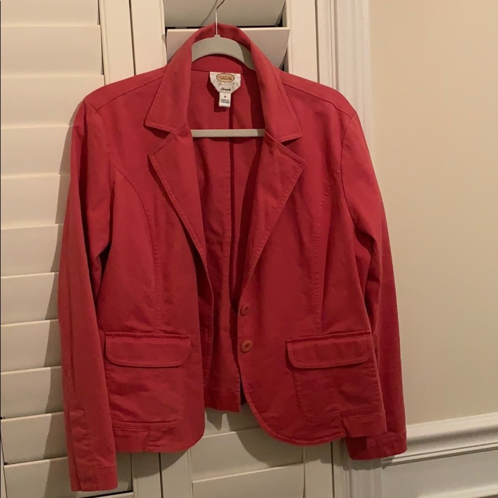 Woman’s salmon cotton blazer